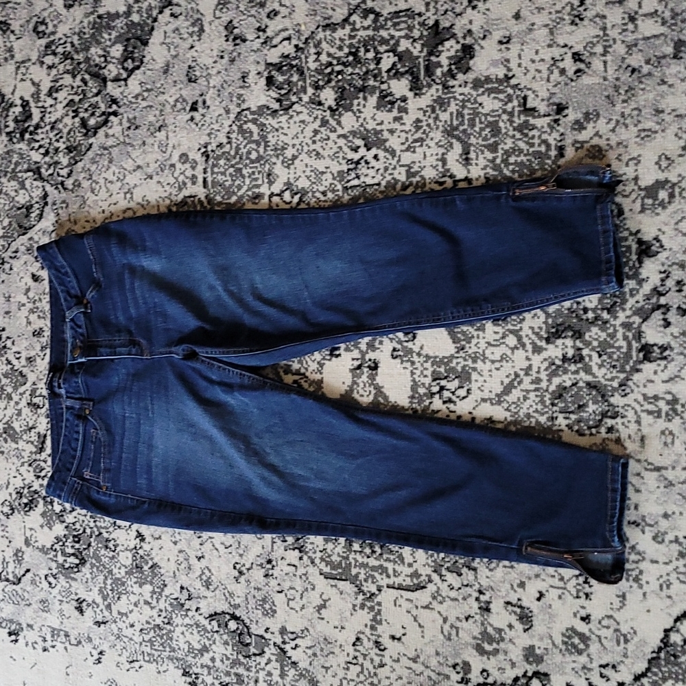 d. Jeans  ankle jeans 14